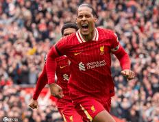 IM体育app-意大利强势利物浦，范佩西送出助攻