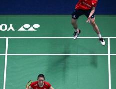 IM体育赛事直播入口-印尼队翻盘日本队，黄鸭组合点燃赛场