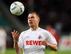 IM体育下载-冰与火的碰撞，克莱制胜一击，灰熊加时险胜新疆的战术博弈