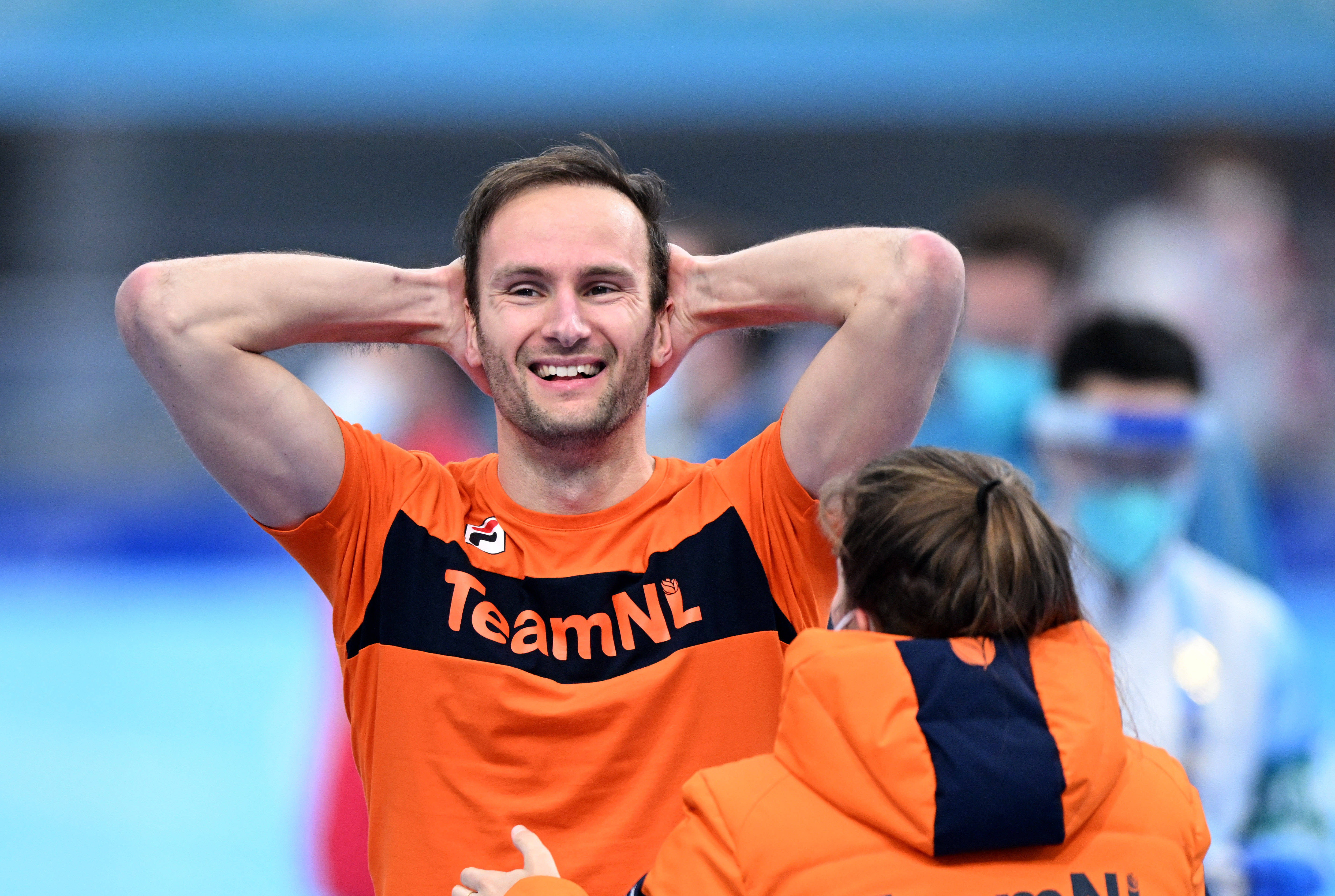 IM体育网页版登录入口-荷兰选手在篮球比赛中实现逆袭,夺得银牌