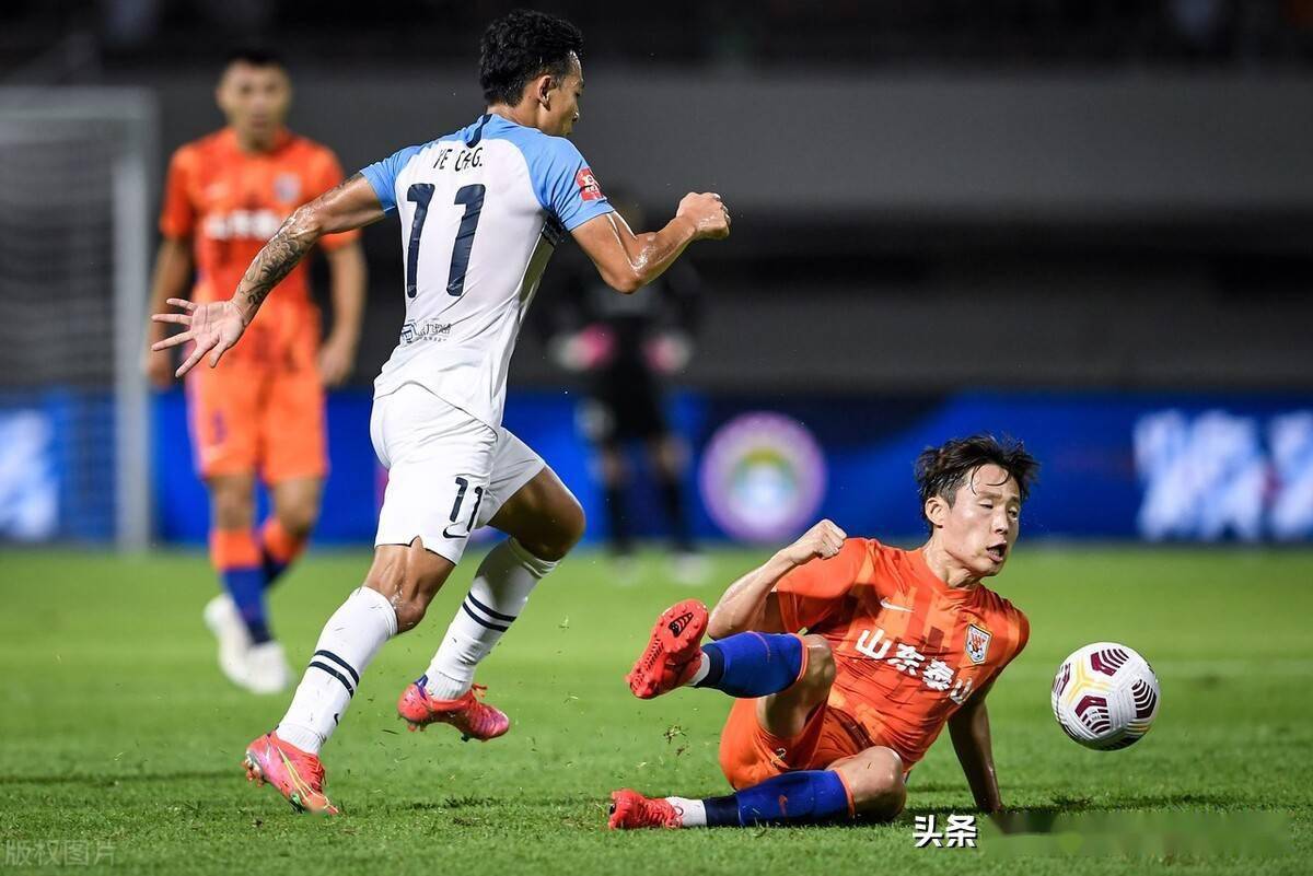 IM体育官方平台-山东队横扫广州队，东契奇扛起全队