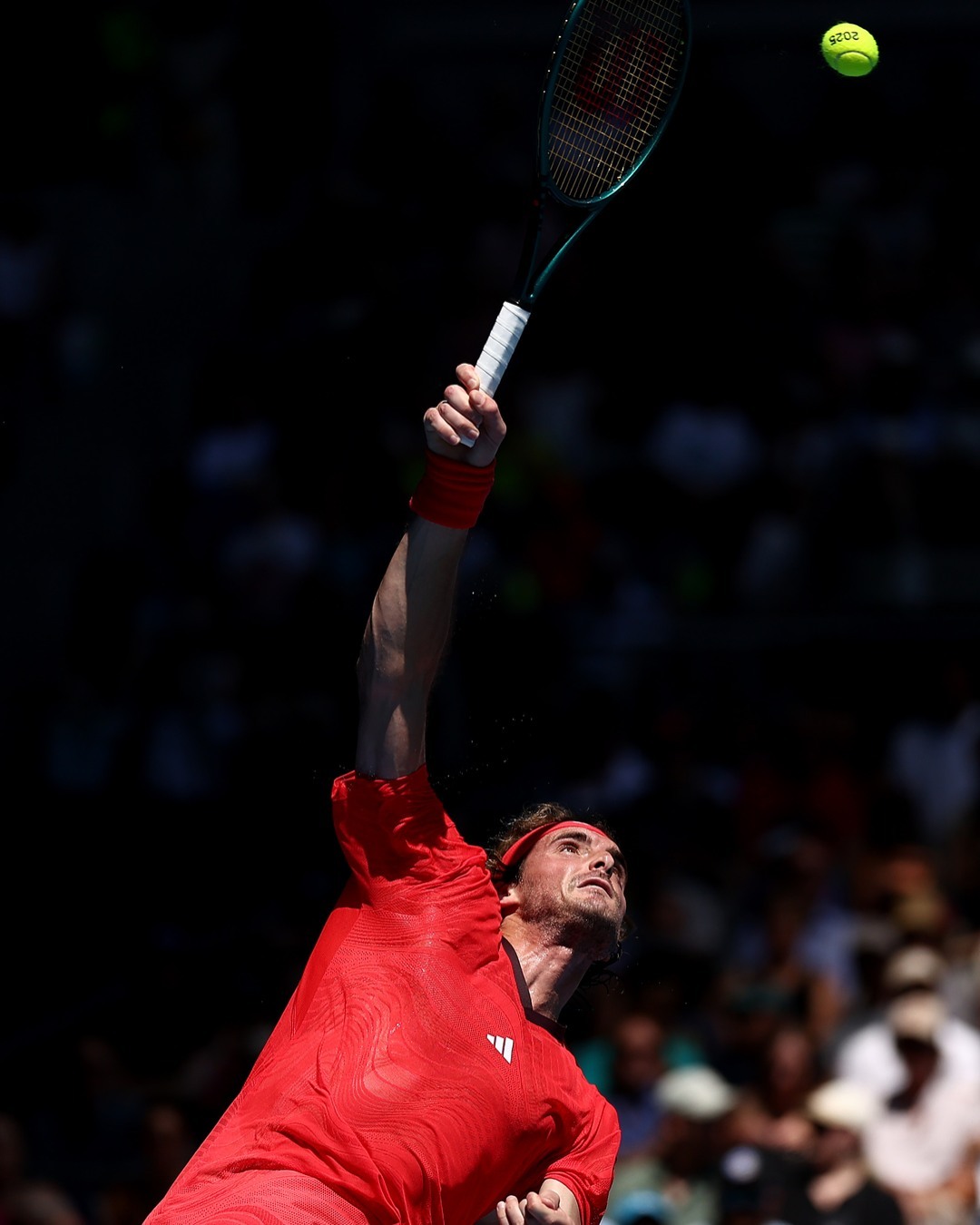 IM体育赛事直播入口-年终总决赛逆转法网，西西帕斯刷新纪录